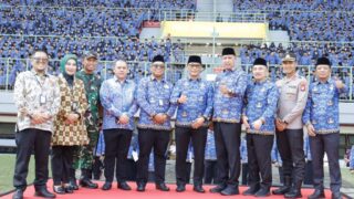 Bekasi Lantik ribuan PPPTK